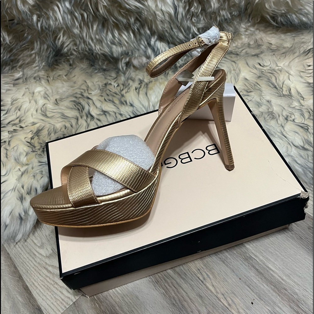 NIADA PLATFORM SANDAL HEEL